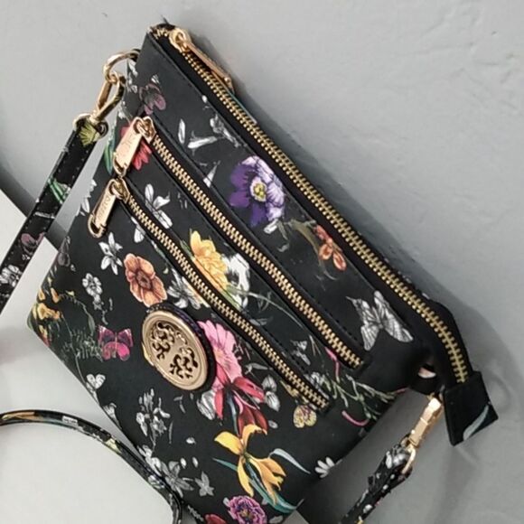NWOT Dasein Black W/ Floral Design Crossbody Bag - Picture 2 of 11